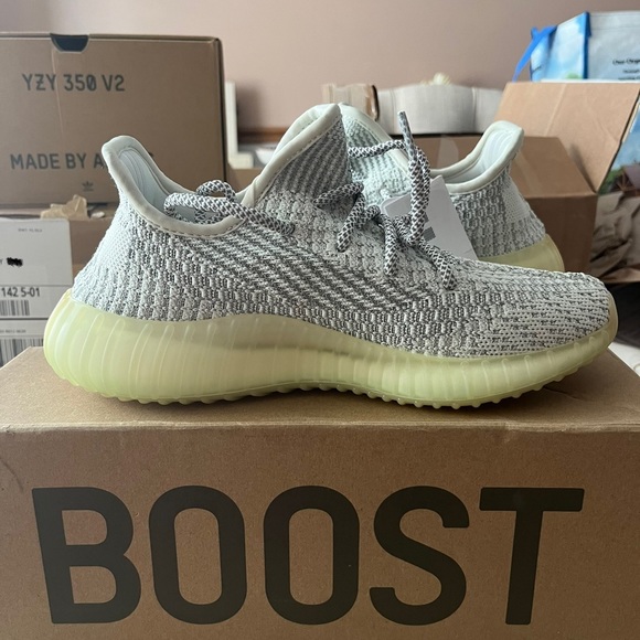 SOLD Yeezy Boost 350 V2 ‘Yeshaya Reflective’ - Picture 2 of 13